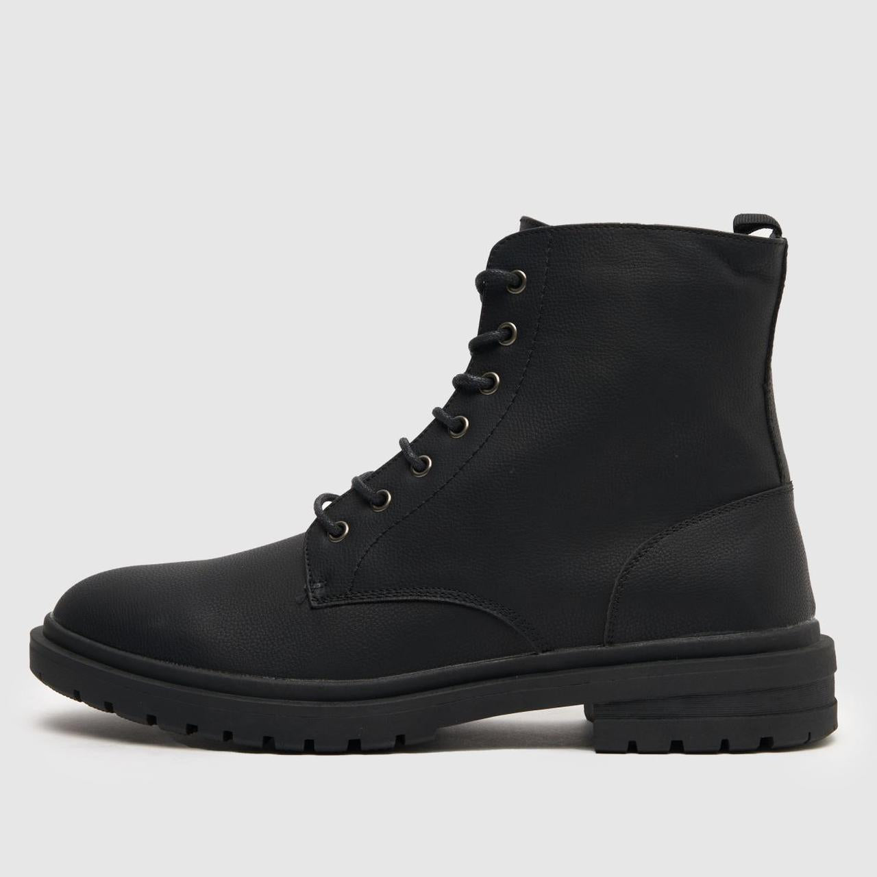 Duncan Lace Up in Black