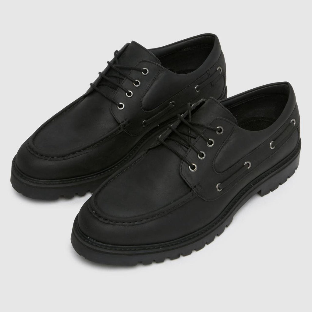 Patrick Leather Lace-Up in Black
