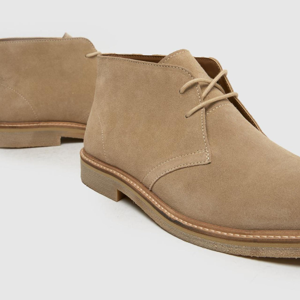 Dace Suede Chukka in Beige