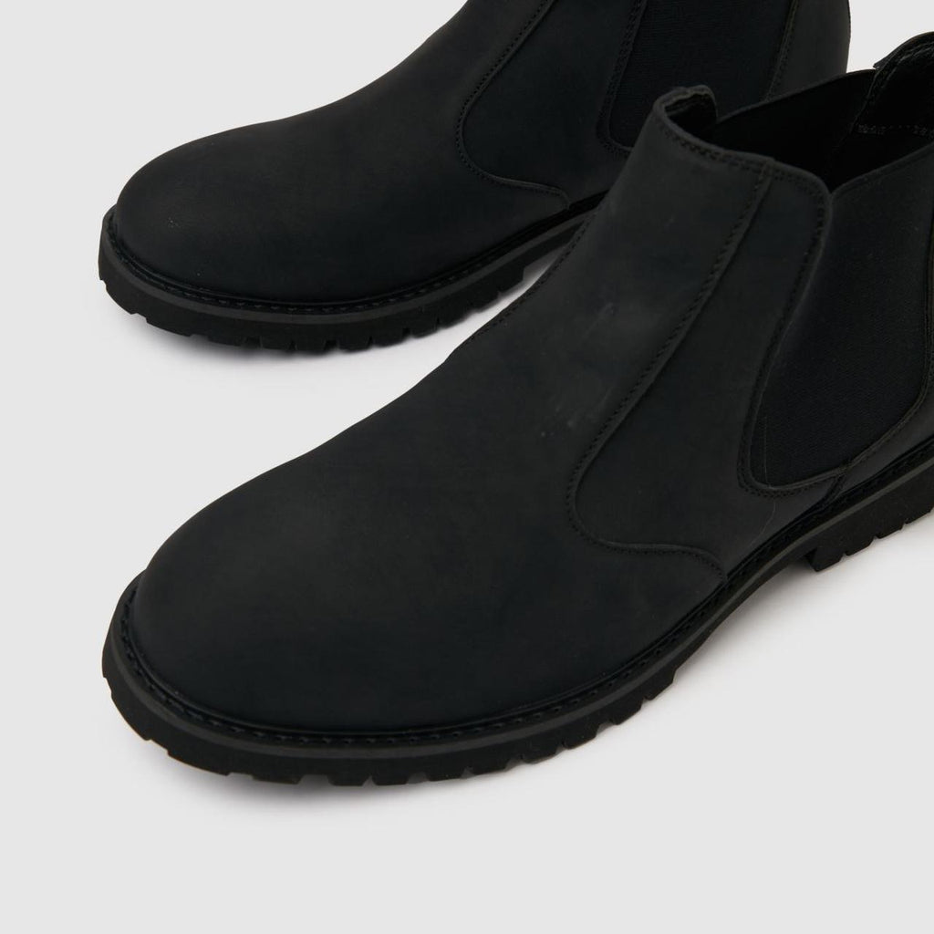 Drake Pu Cleated Chelsea in Black