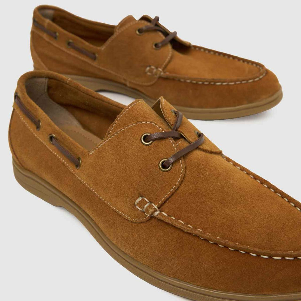 Pablo Suede Boat in Tan